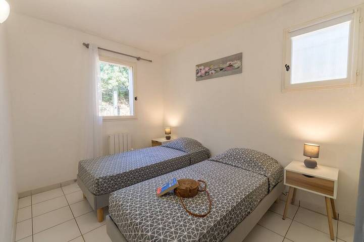 Villa pour 6 personnes, avec Terrasse et Jardin à Giens - 3