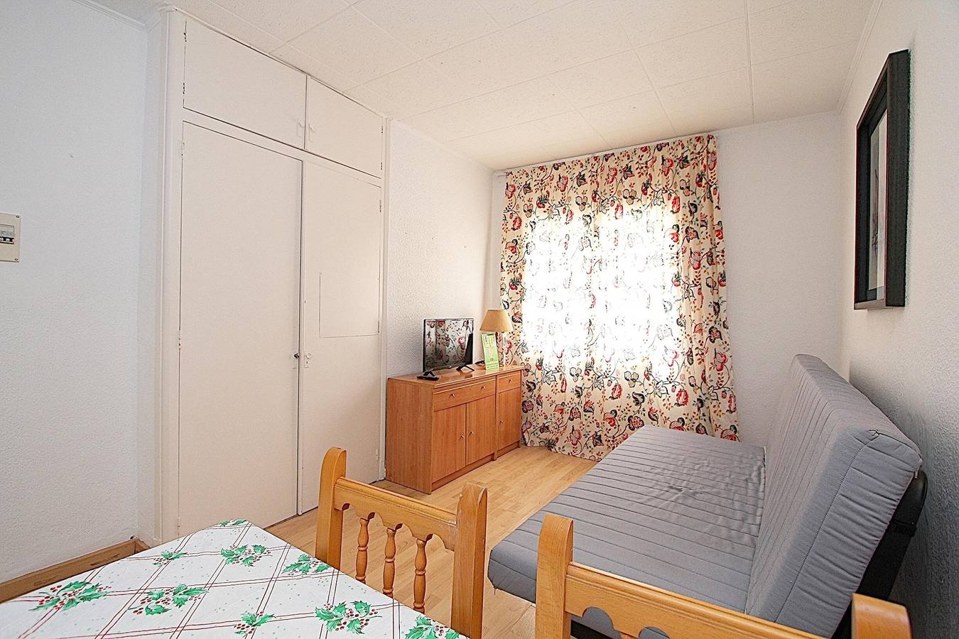 Appartement entier, Appartement Nautic 2/4 personnes très proche de la mer. Vue rue in Central Lloret de Mar, Lloret de Mar