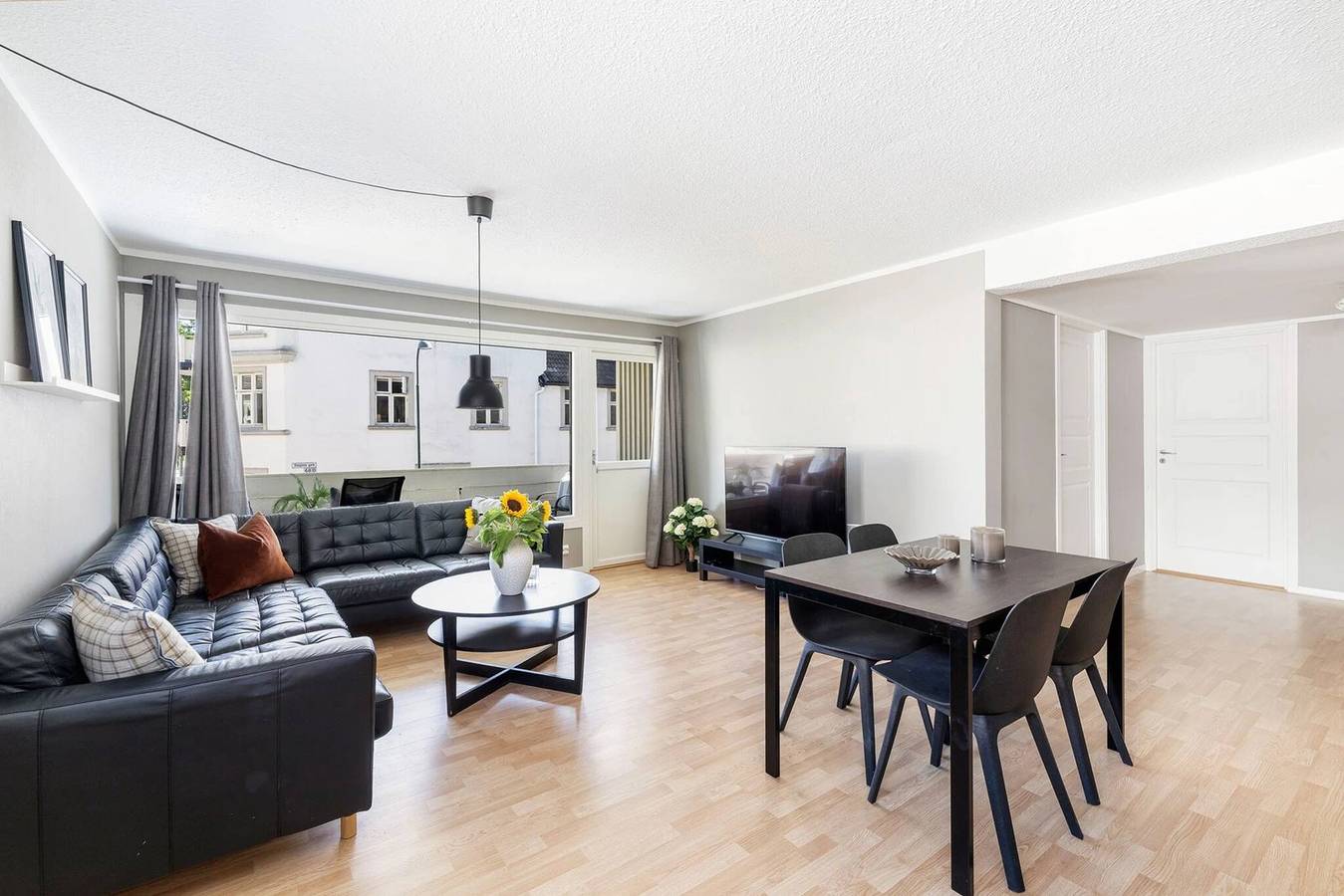 Hel lejlighed, Centrally located in Kvadraturen with 3 large bedrooms with Parking space in Kristiansand