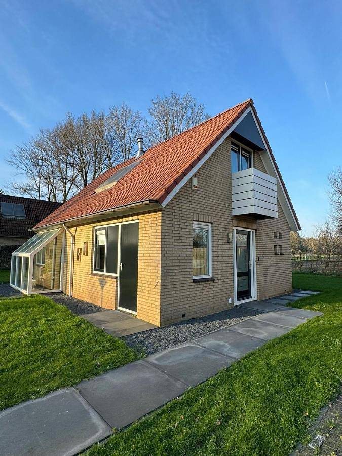 Vakantiewoning voor 6 personen, met Tuin en Zwembad in Wijchen