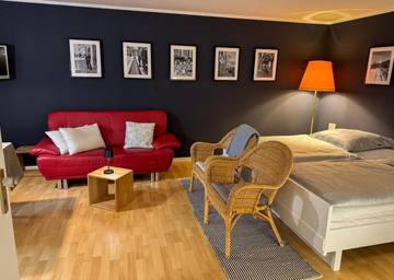 Gîte pour 2 personnes, avec jardin dans Haslach
