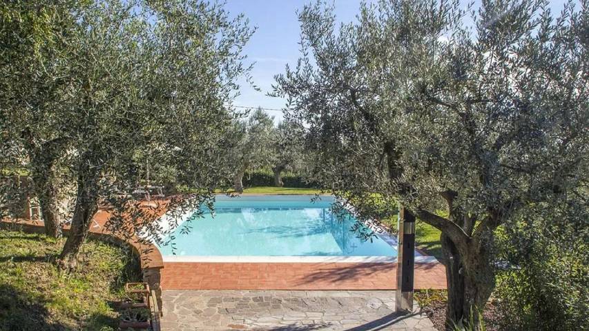 Ferienwohnung für 4 Personen, mit Garten und Pool - 1