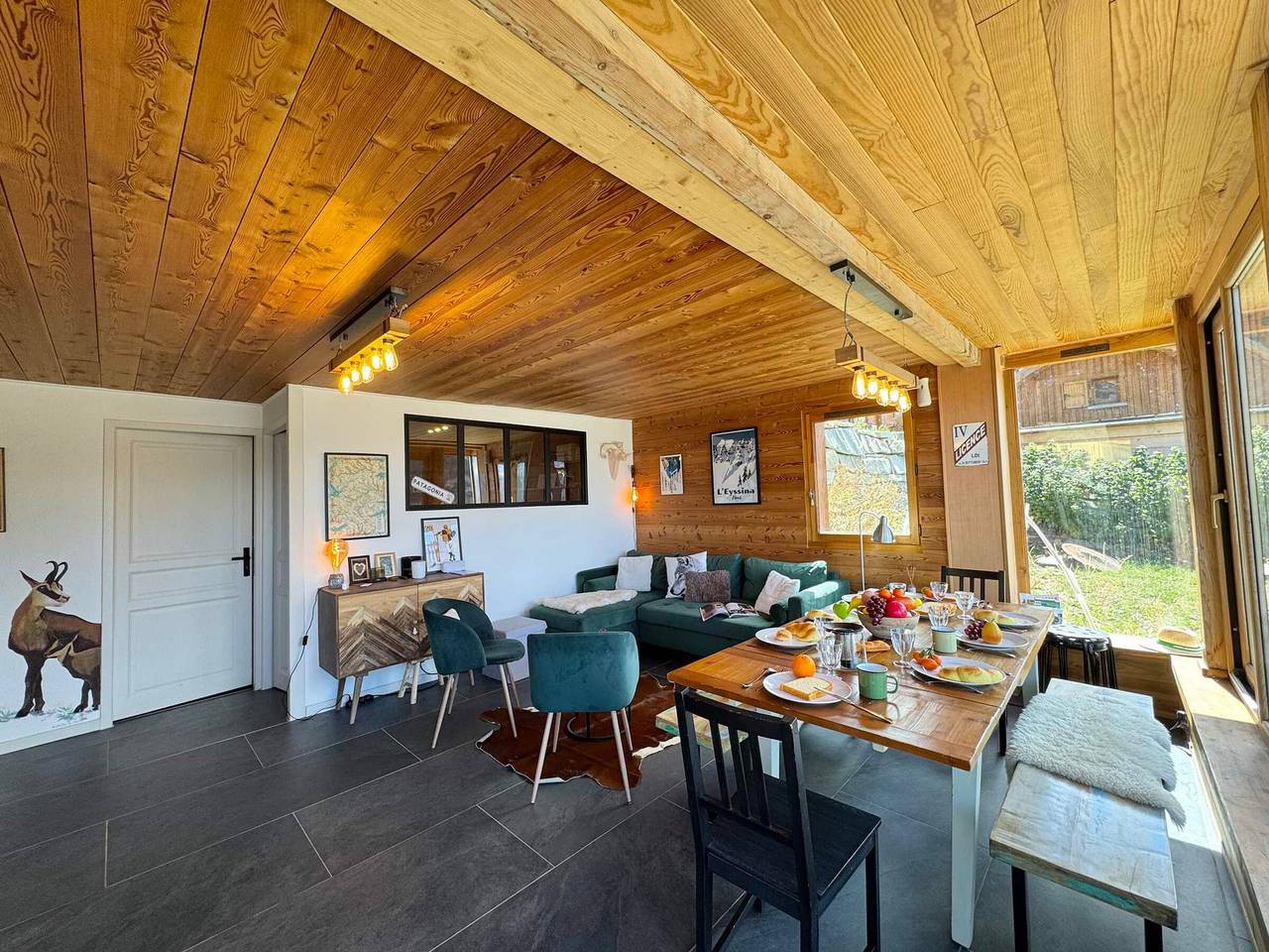 Apartamento entero, Apartamento en Vars - 10 personas, 3 habitaciones, aparcamiento incluido in Vars (station de ski), Vars