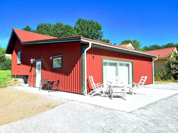 Ferienhaus für 6 Personen, mit Terrasse und Garten sowie Sauna und Seeblick in Smaland - 2