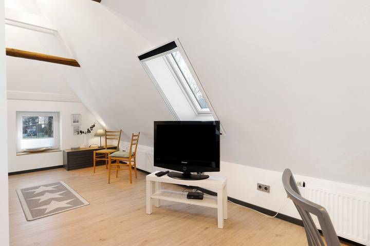 Appartement entier, Appartement "Nij-Room24" avec terrasse partagée, jardin partagé et Wi-Fi in Behrendorf, Grünes Binnenland