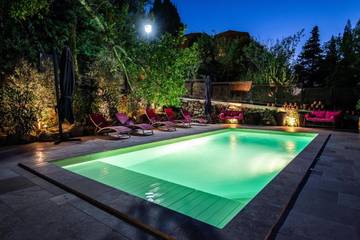 Chambre d’hôte pour 8 personnes, avec vue ainsi que piscine et jardin, animaux acceptés à Saint-Pierre-des-Champs