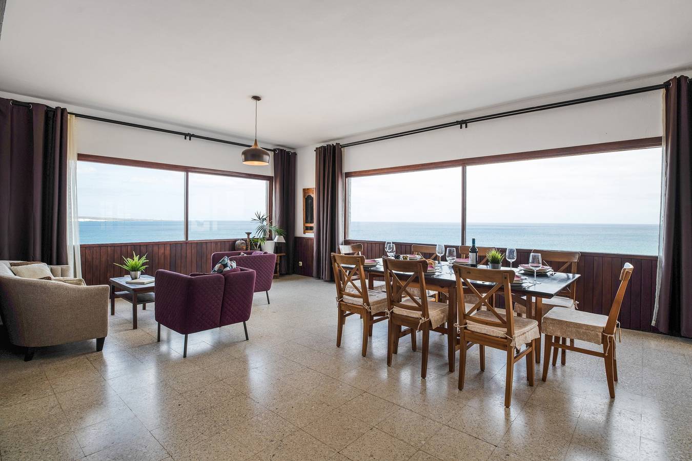 Villa de vacances 'Playa Marina Eco Beach' avec vue sur la mer, piscine partagée et Wi-Fi in Haría, Lanzarote