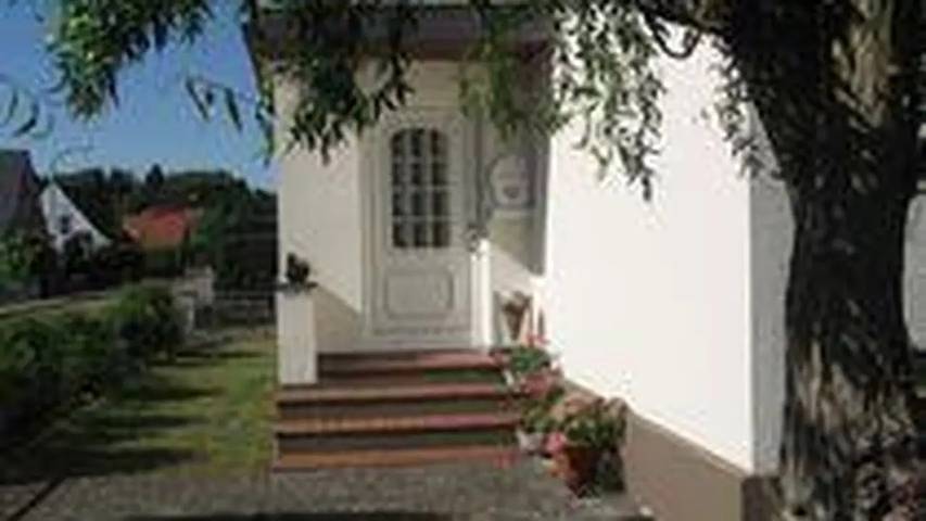 Ferienwohnung für 4 Personen, mit Garten und Pool in Bad Fallingbostel