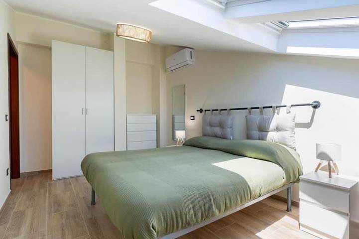 Appartamento intero, GuestHost - Comfy Flat x6 near the Sea! in Torre Faro, Messina
