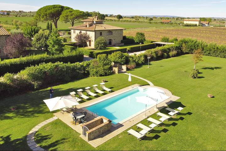 Agriturismo per 5 persone, con piscina in Provincia di Arezzo