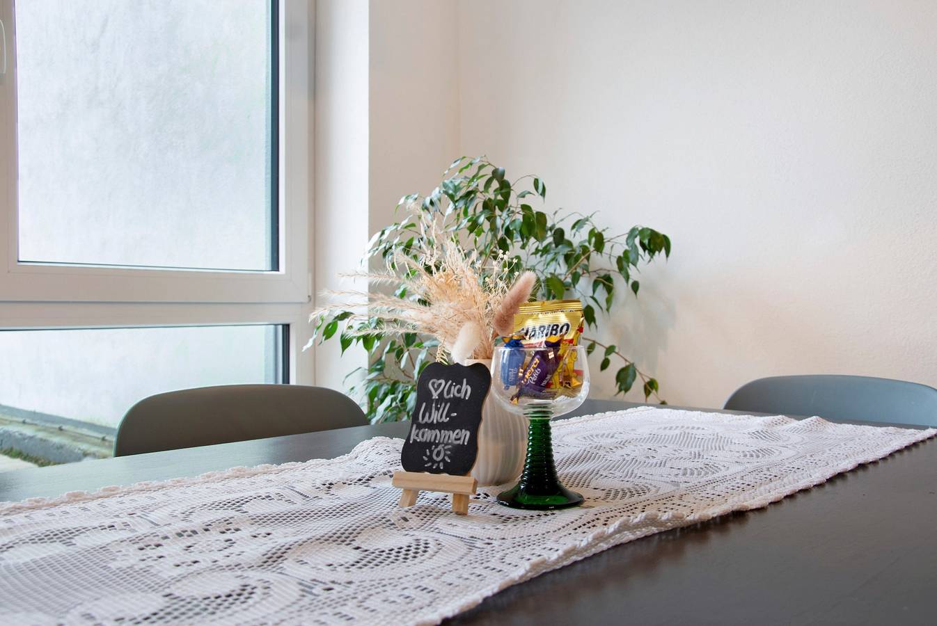 Ganze Wohnung, Ferienwohnung 'Kornblume' mit Privatterrasse, Gemeinschaftsgarten und Wlan in Wittighausen, Taubertal