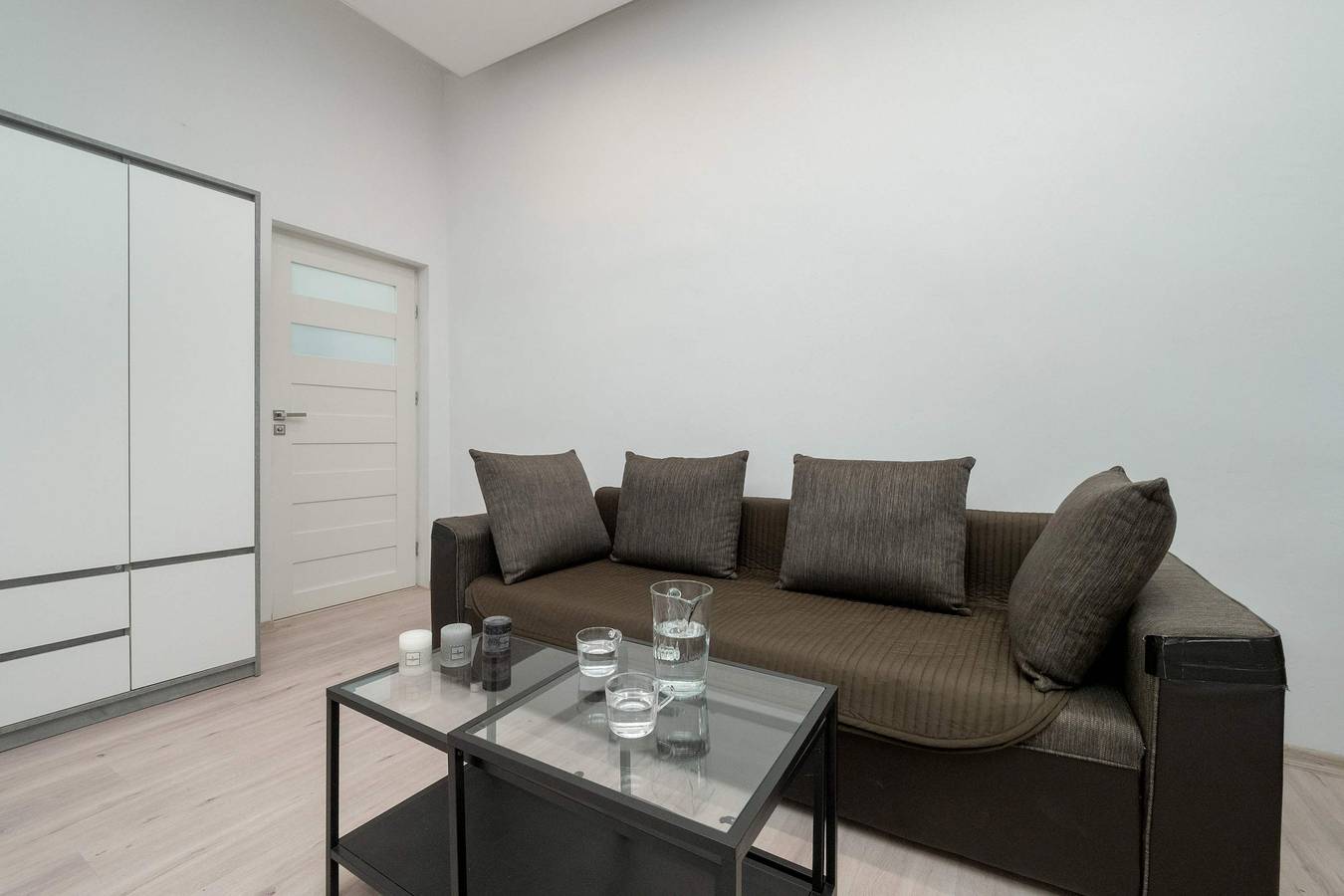 Ganzes Studio, Nowomiejska 10 | Cozy Studio | Near Plac Wolności in Łódź, Region Lodz
