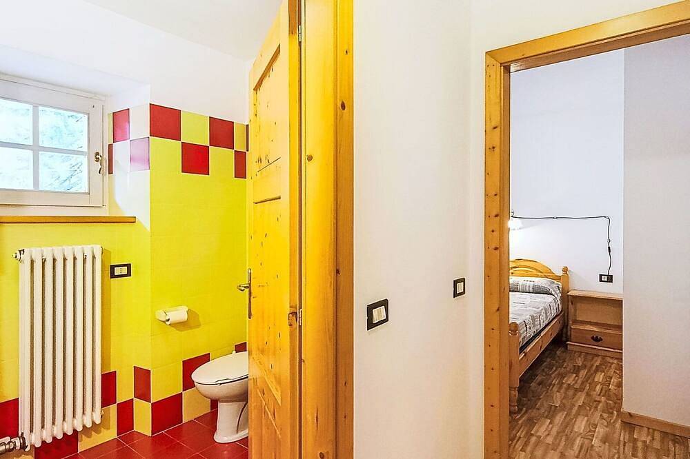 Ganze Wohnung, Gemütliche Wohnung für 3 Leute mit  W-Lan, Tv, Innenhof und Panoramablick in San Bernardo (Rabbi), Rabbi