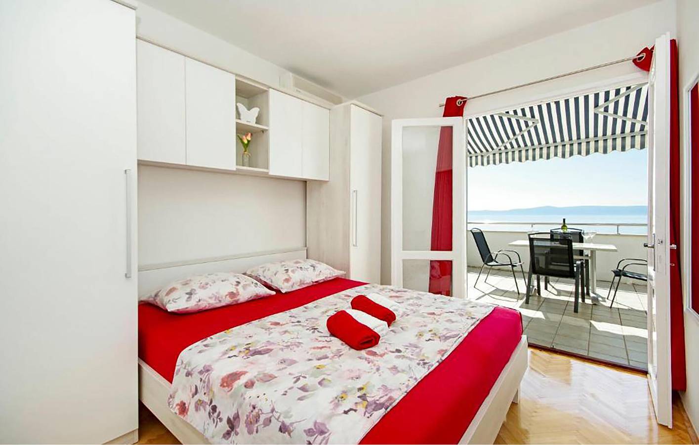 Ganze Ferienwohnung, Gemütliche Ferienwohnung in der Nähe des FKK-Strandes Nugal mit Terrasse und WLAN in Tucepi, Makarska Riviera
