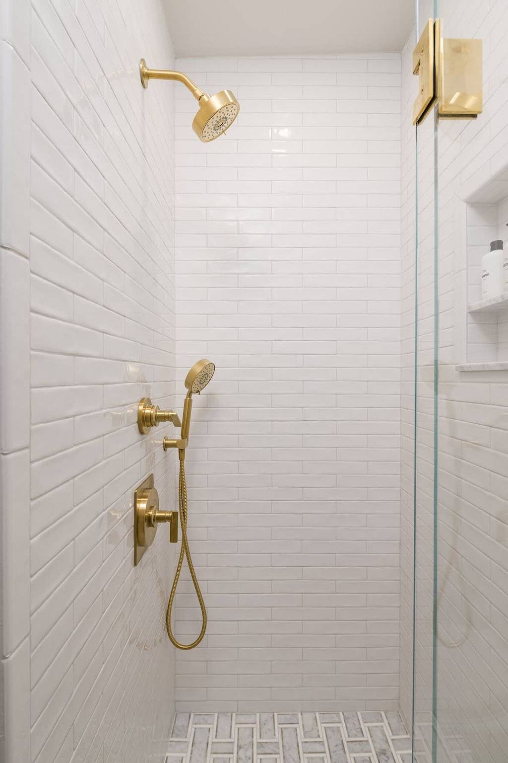 Ganze Wohnung, The Queen Anne Suite A Newport Seaside Retreat in Newport, Newport County