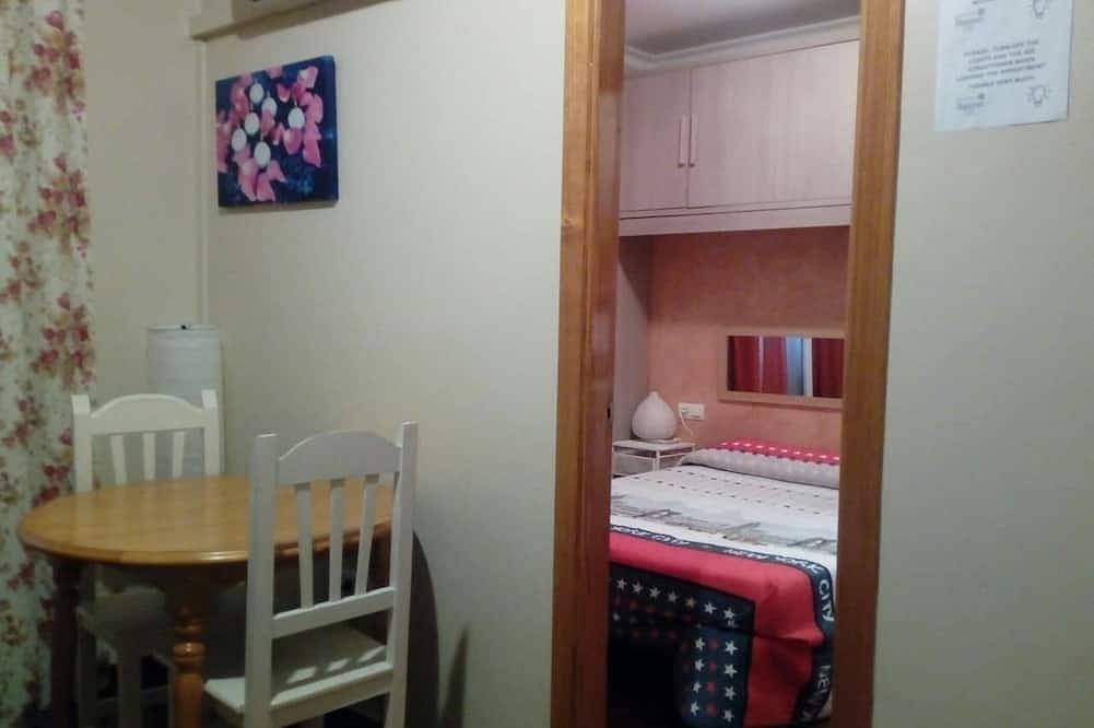La casita 18 en calle Fray Juan in Ardales, Provincia de Málaga