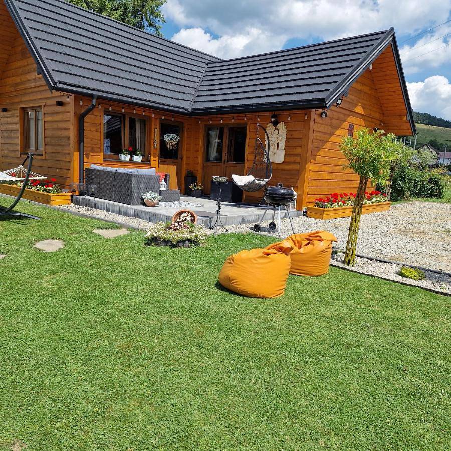 Two-Bedroom Chalet in Tylicz, Karpaty (Polska)