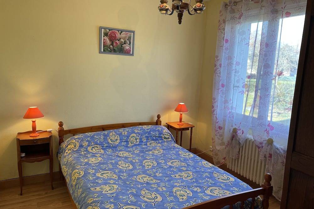 Lovely quiet house in Lanester, Côte des Mégalithes