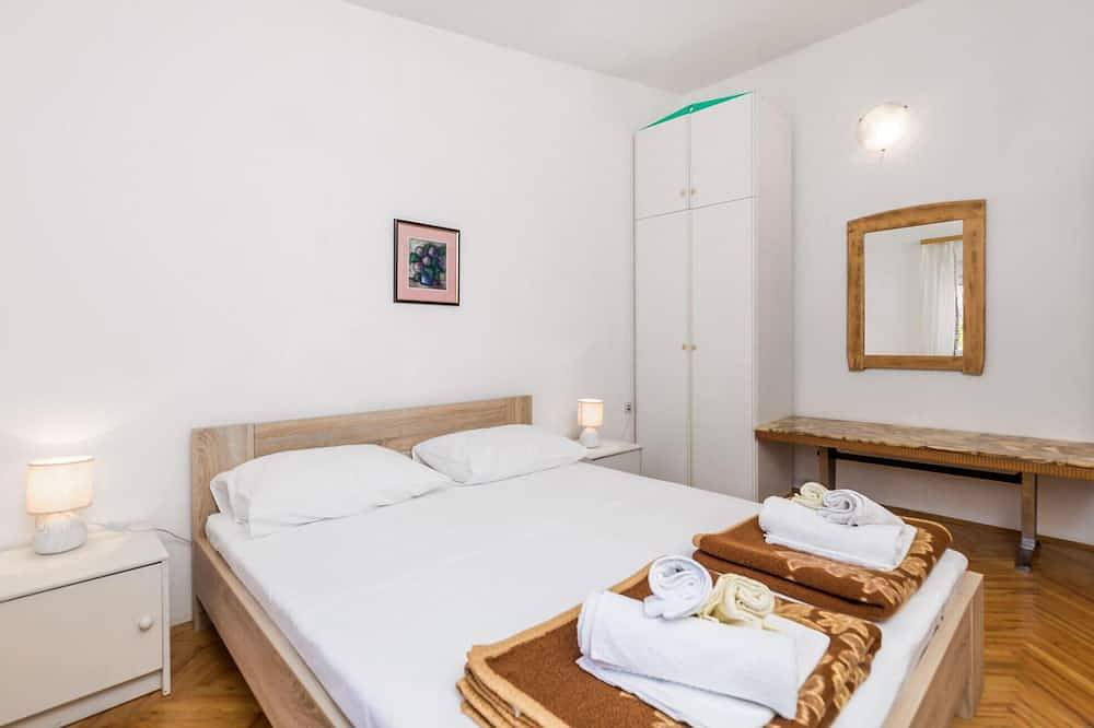 Appartamento intero, Appartamento con 2 camere da letto a. in Pag Città, Pag