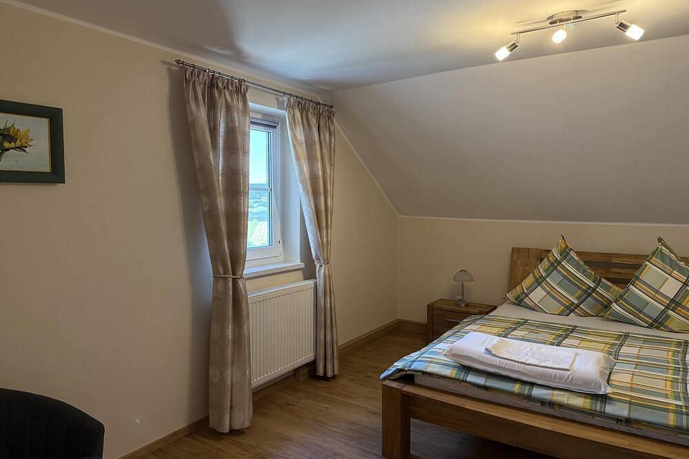 Ganze Wohnung, Ferienwohnung (51qm) in Schönberg (Bayern), Ostbayern