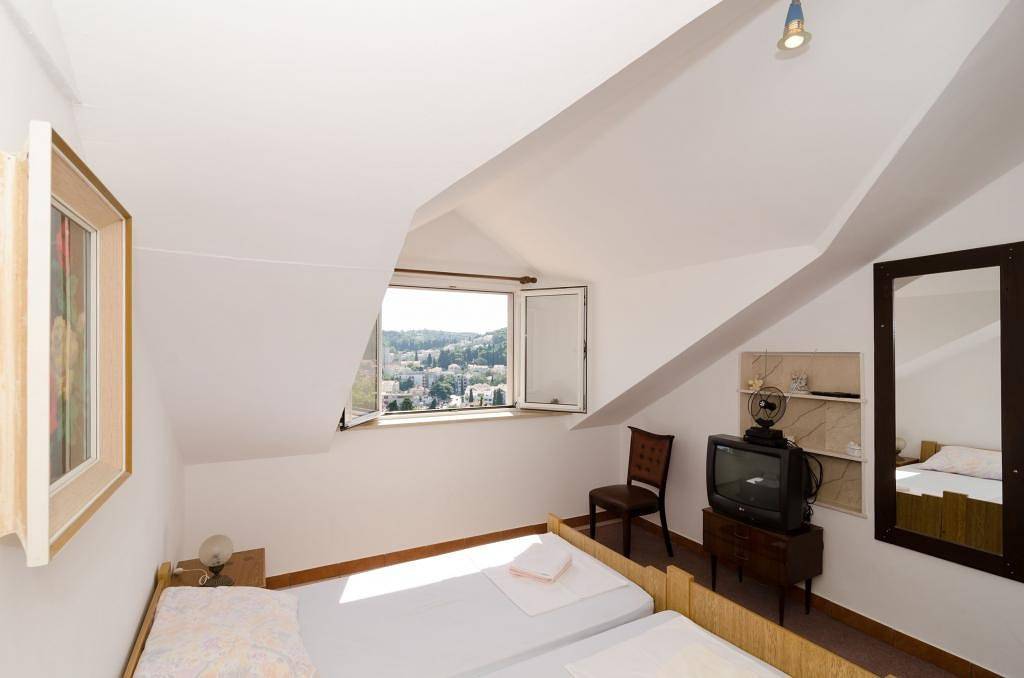 Ganze Wohnung, Ferienwohnung für 2 Personen mit Balkon in Dubrovnik, Grad Dubrovnik