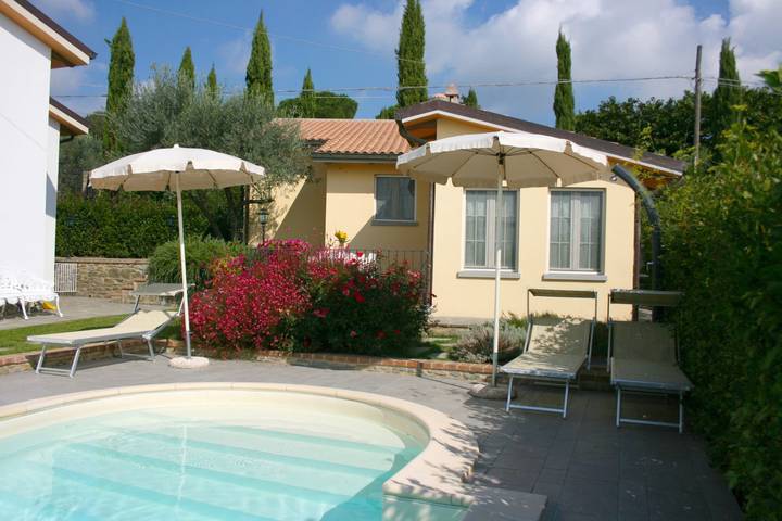 Casina Paradiso in Cortona, Provincia di Arezzo