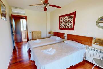 Villa pour 10 Personnes dans Terres de l'Èbre, Costa Dorada, Photo 3