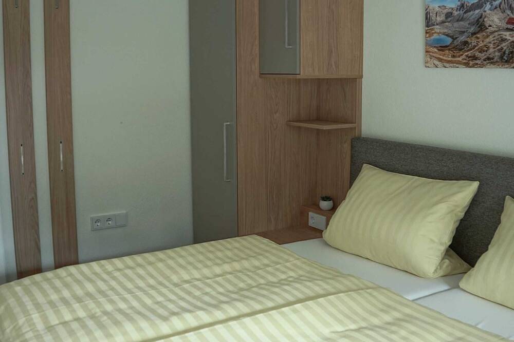 Ganze Wohnung, Monte Sole Suite - mit Sauna & Garten in Percha, Kronplatz