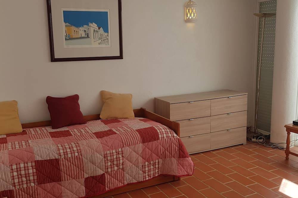 Strandhuis in Benagil, Carvoeiro in Benagil, Faro District