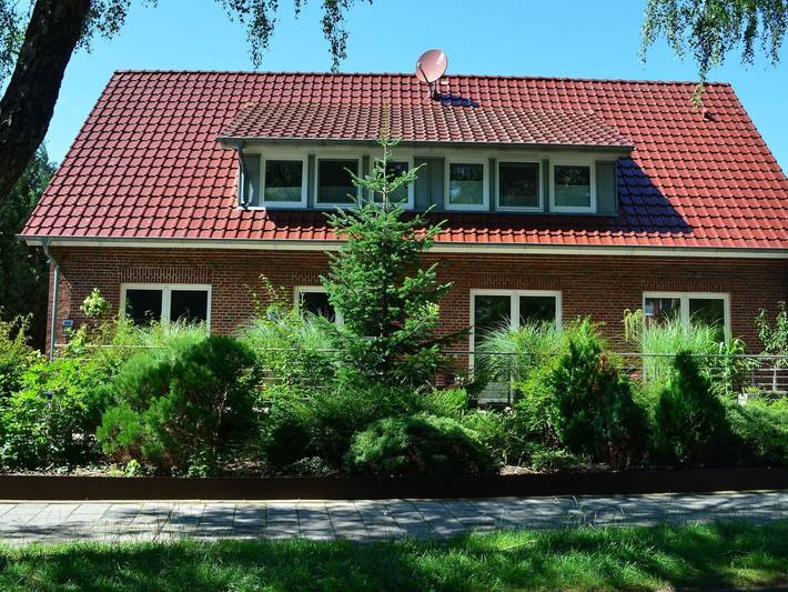 Ferienwohnung für 5 Personen, mit Terrasse in Leer