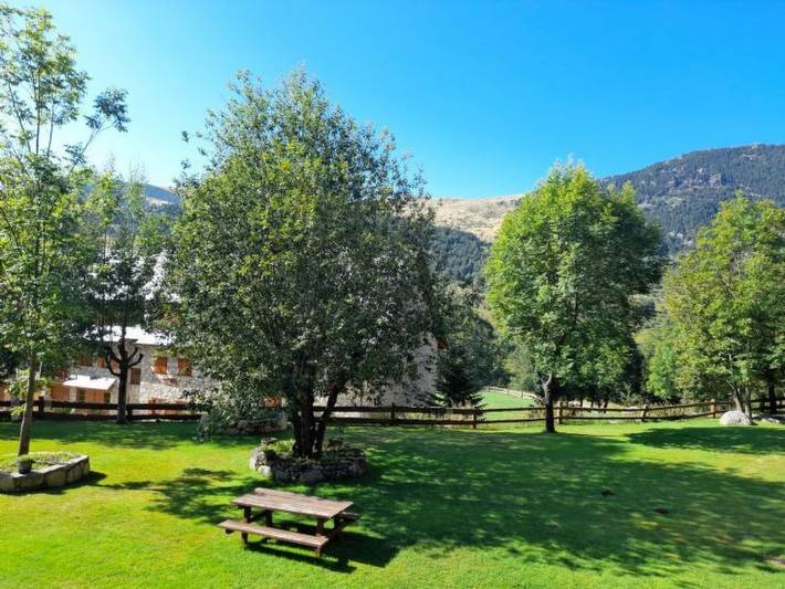 Gîte pour 6 personnes, avec jardin dans Vallee De Boi