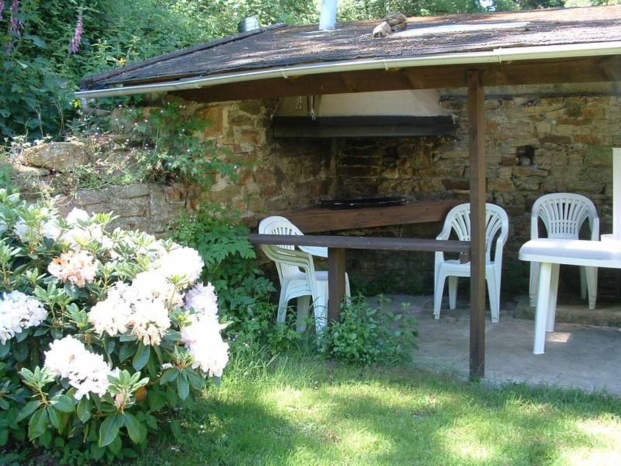 Ganze Wohnung, Unterkunft mit eigenem Garten und Blick auf den Fluss in Quimperlé, Quimper und Umgebung