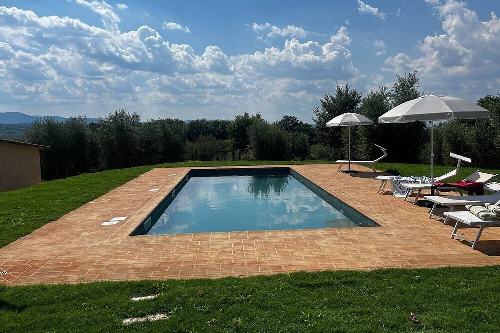 Oasi di pace tra Umbria e Toscana,  con piscina privata e aria condizionata in Città della Pieve, Perugia e dintorni