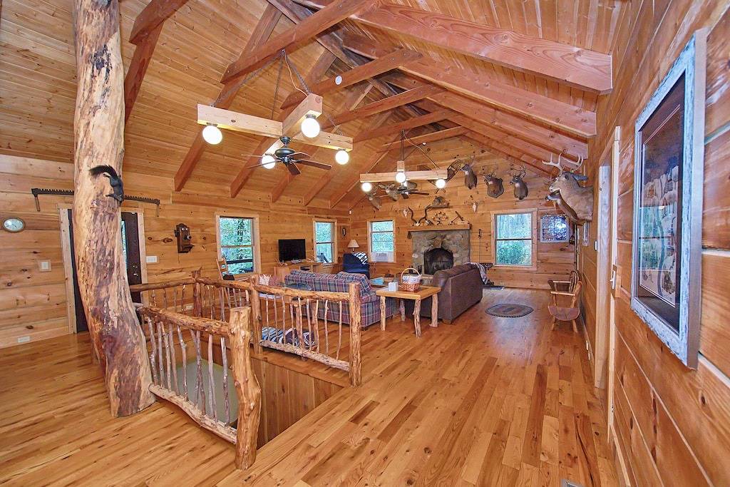 Cottage for 9 Guests in Hocking Hills, Vinton County