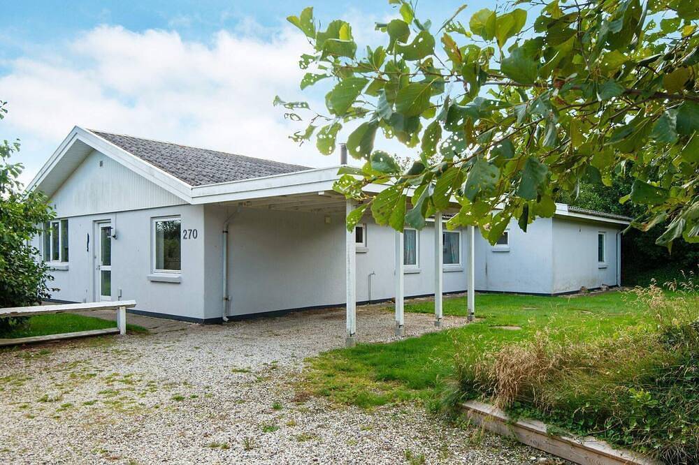 8 person holiday home in Ulfborg-By Traum in Ulfborg, Nissum Fjord