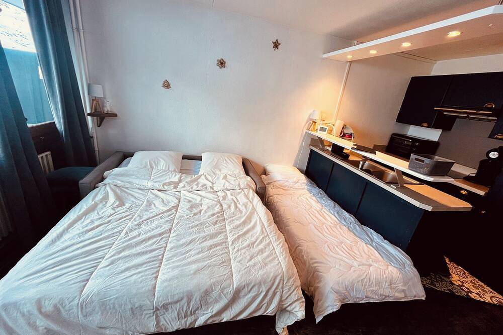 Appartement entier, Studio 4/5 personnes aux pieds des pistes in La Mongie, Bagnères-de-Bigorre