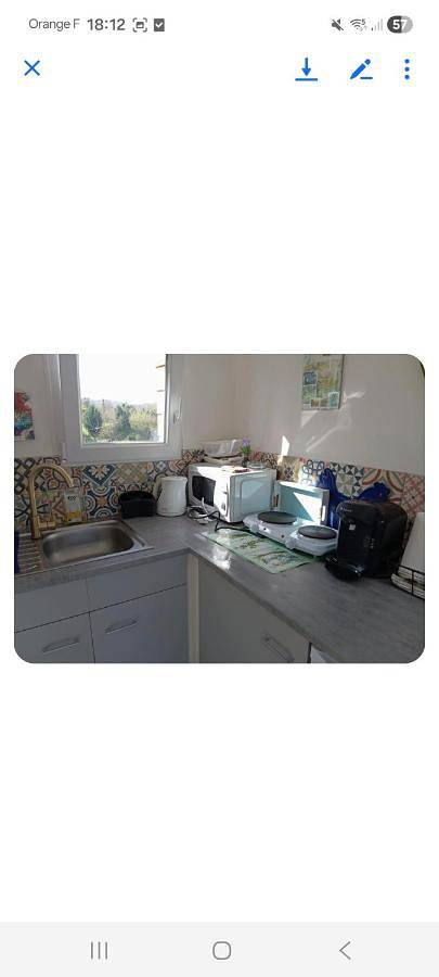 Gîte pour 2 personnes, avec vue et jardin à Ablon - 2