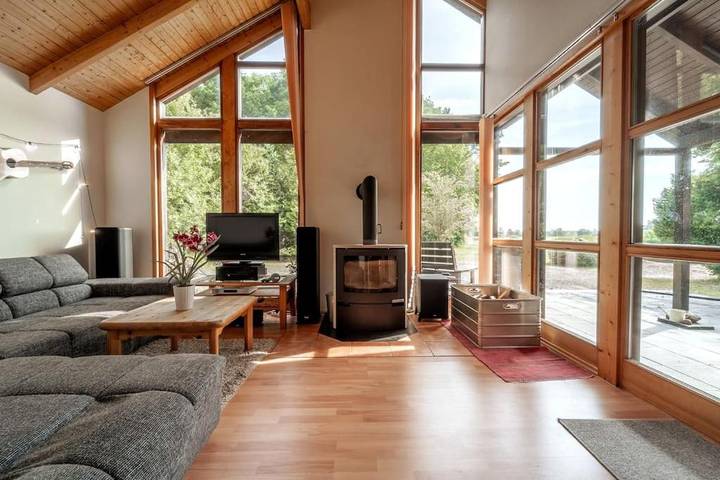 Ferienhaus für 6 Personen, mit Terrasse und Garten sowie Ausblick