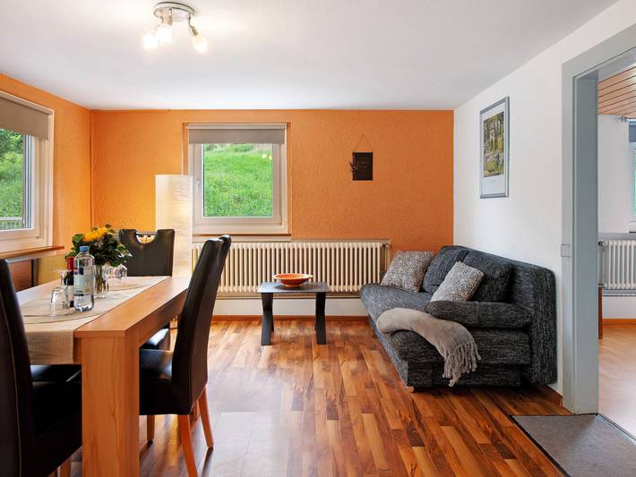 Ferienwohnung für 4 Personen, mit Terrasse und Garten in Müllheim