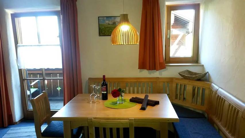 Ferienwohnung für 2 Personen, mit Balkon in Bad Oberdorf - 2