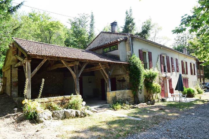 Location de vacances pour 5 personnes, avec jardin et piscine à Port-Sainte-Marie