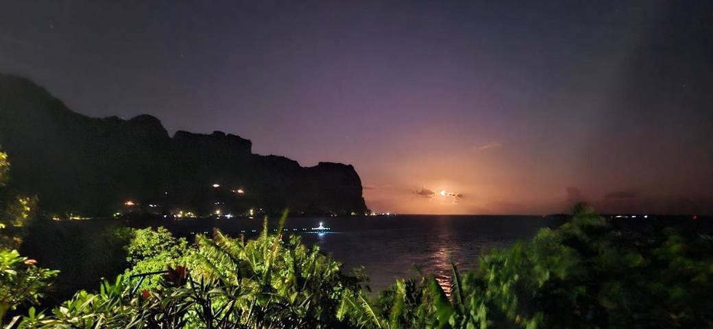 Location de vacances pour 2 personnes, avec jardin ainsi que vue et terrasse, animaux acceptés dans Maupiti - 3