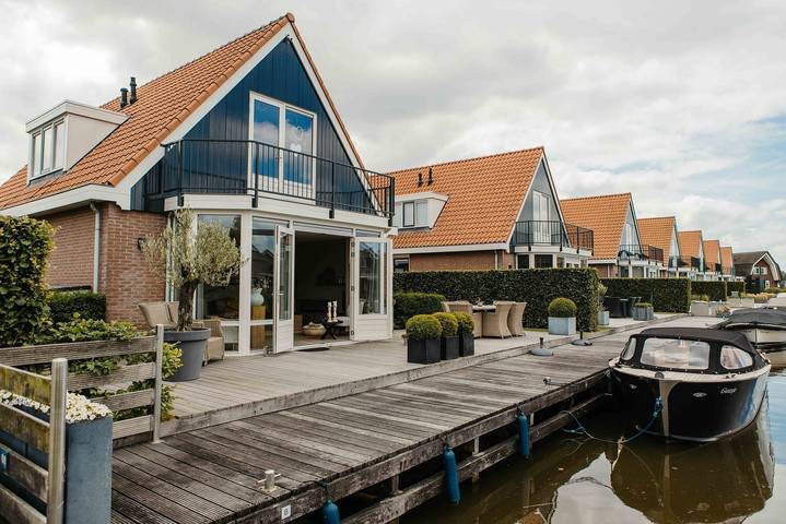 Ferienhaus für 6 Personen, mit Garten und Seeblick
