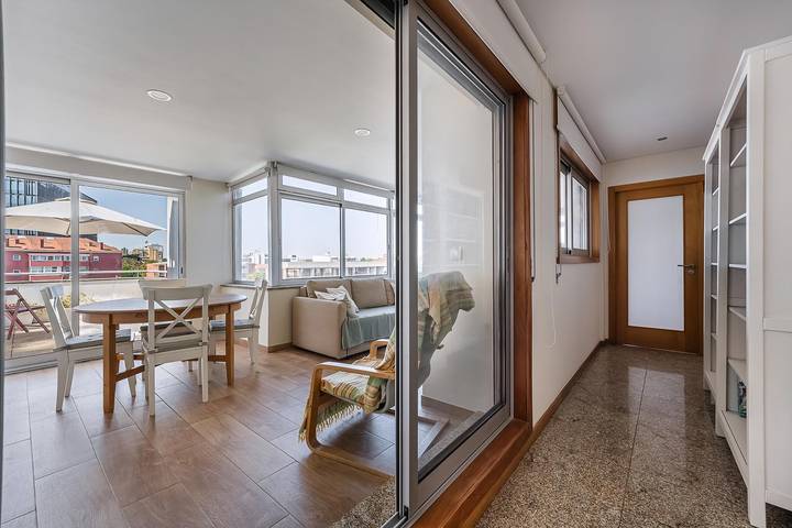 Appartement entier, Guestready - Havre de paix moderne avec balcon in Porto, District de Porto