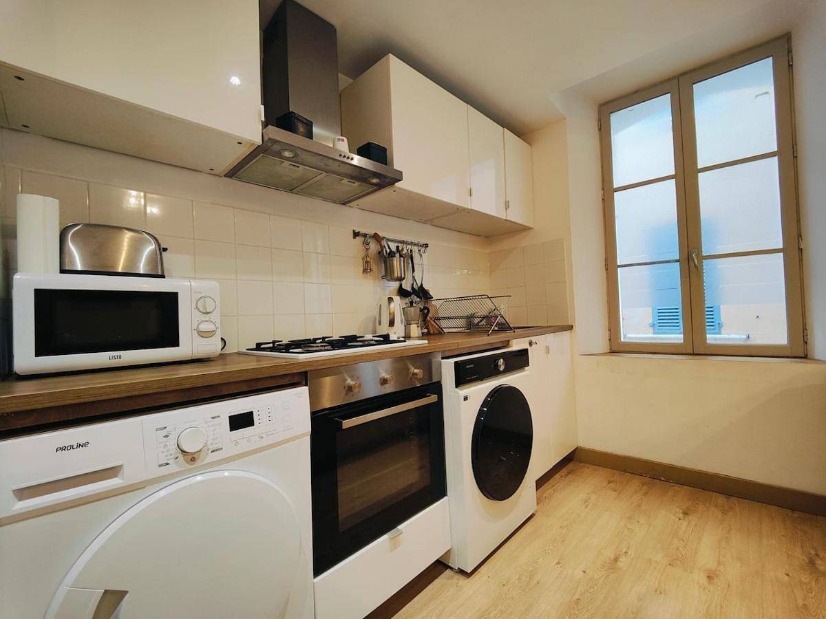 Appartement entier, Cosy & Rénové - Clim & Wifi - Hypercentre in La Valette-du-Var, Côte méditerranéenne (France)