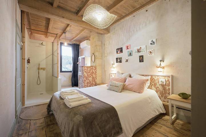 Location de vacances pour 10 personnes, avec Jacuzzi ainsi que Terrasse et Jardin à Castillon-la-Bataille - 3