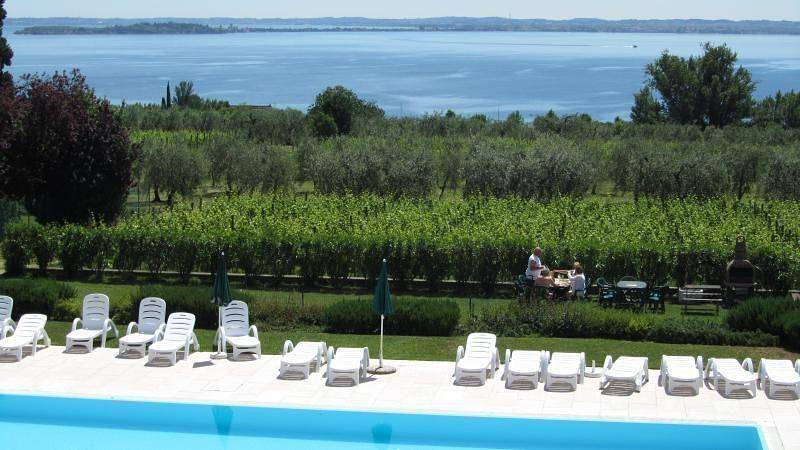 Ganze Ferienwohnung, Wohnung mit Seeblick in Moniga del Garda, Gardasee-Berge