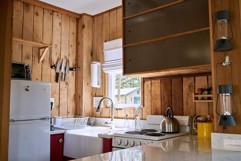 Blockhaus auf einem See mit eigenem Dock! Eine Stunde von Nyc! in Putnam County