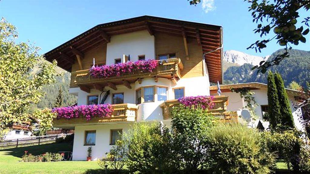 Ganze Ferienwohnung, Haus Fuetsch in Virgen, Osttirol
