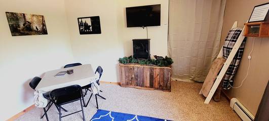 Lodge for 4 Guests in Gogebic County, Picture 3